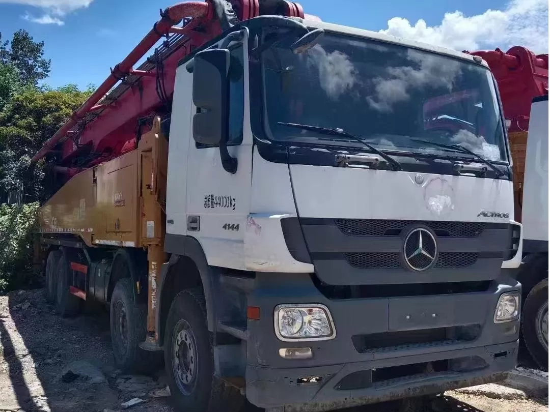 carro de bomba de concreto montado em caminhão de alta qualidade 2018 sany boom pump 56m no chassi benz