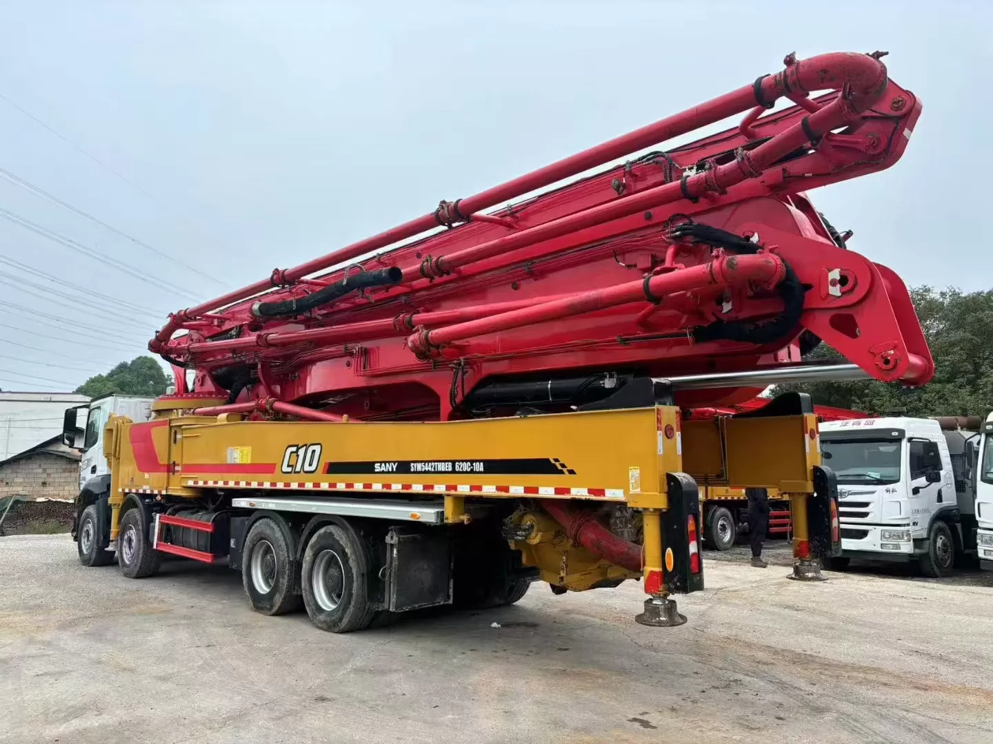 carro de bomba de concreto montado em caminhão de alta qualidade 2021 sany boom pump 62m em chassi benz