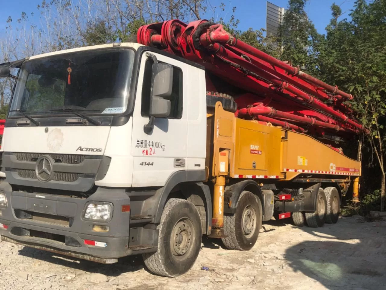 carro de bomba de concreto montado em caminhão de alta qualidade 2018 sany boom pump 56m no chassi benz