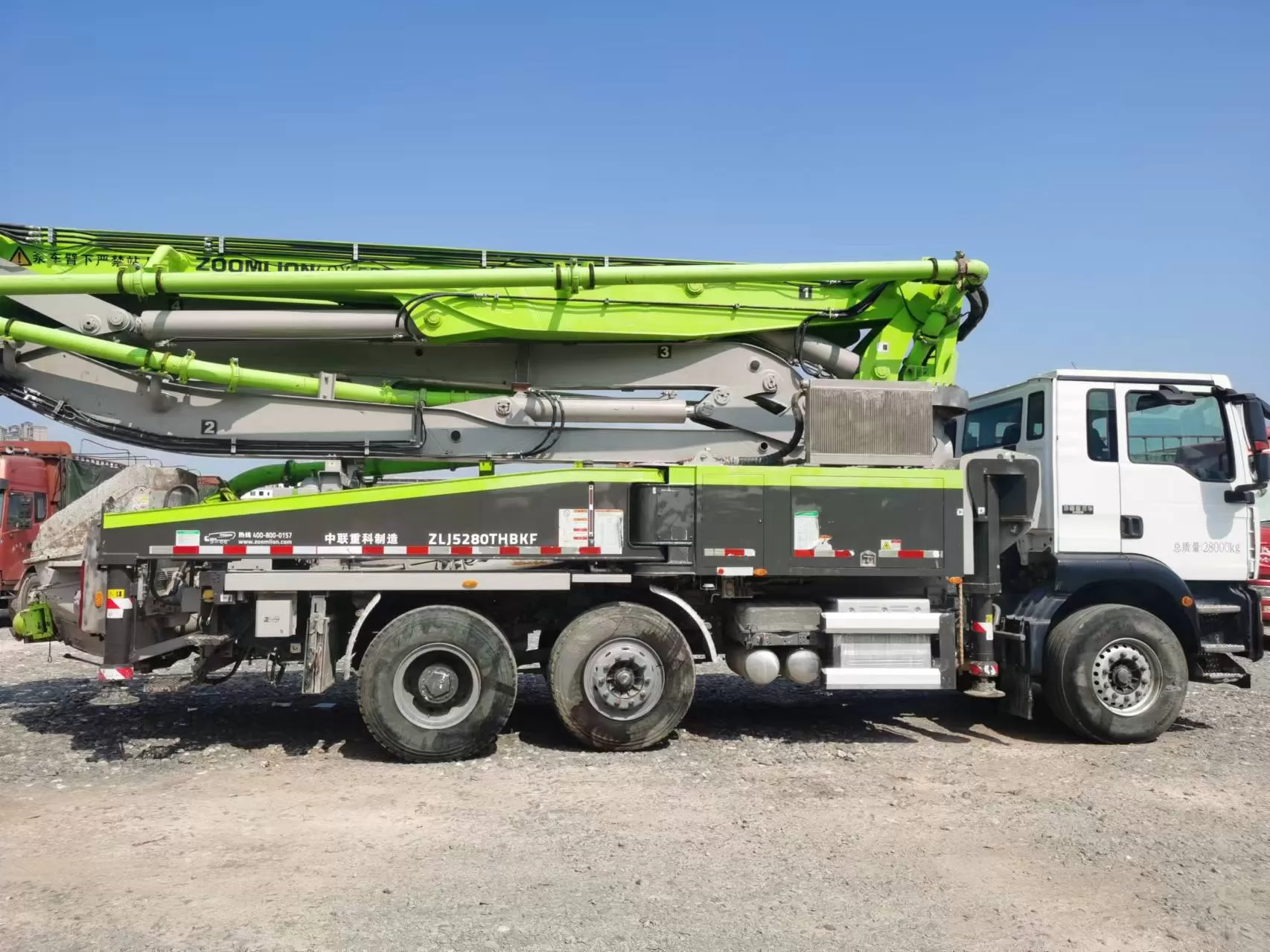 2022 zoomlion boom pump carro com bomba de concreto montado em caminhão de 40 m no chassi sitrak