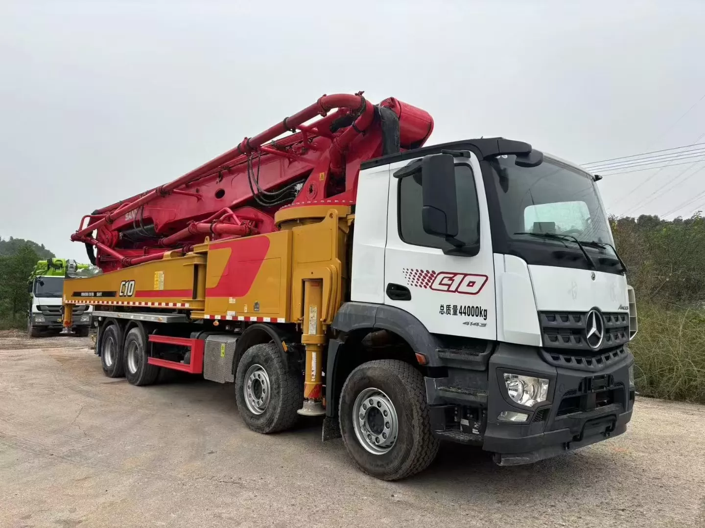 carro de bomba de concreto montado em caminhão de alta qualidade 2021 sany boom pump 62m em chassi benz